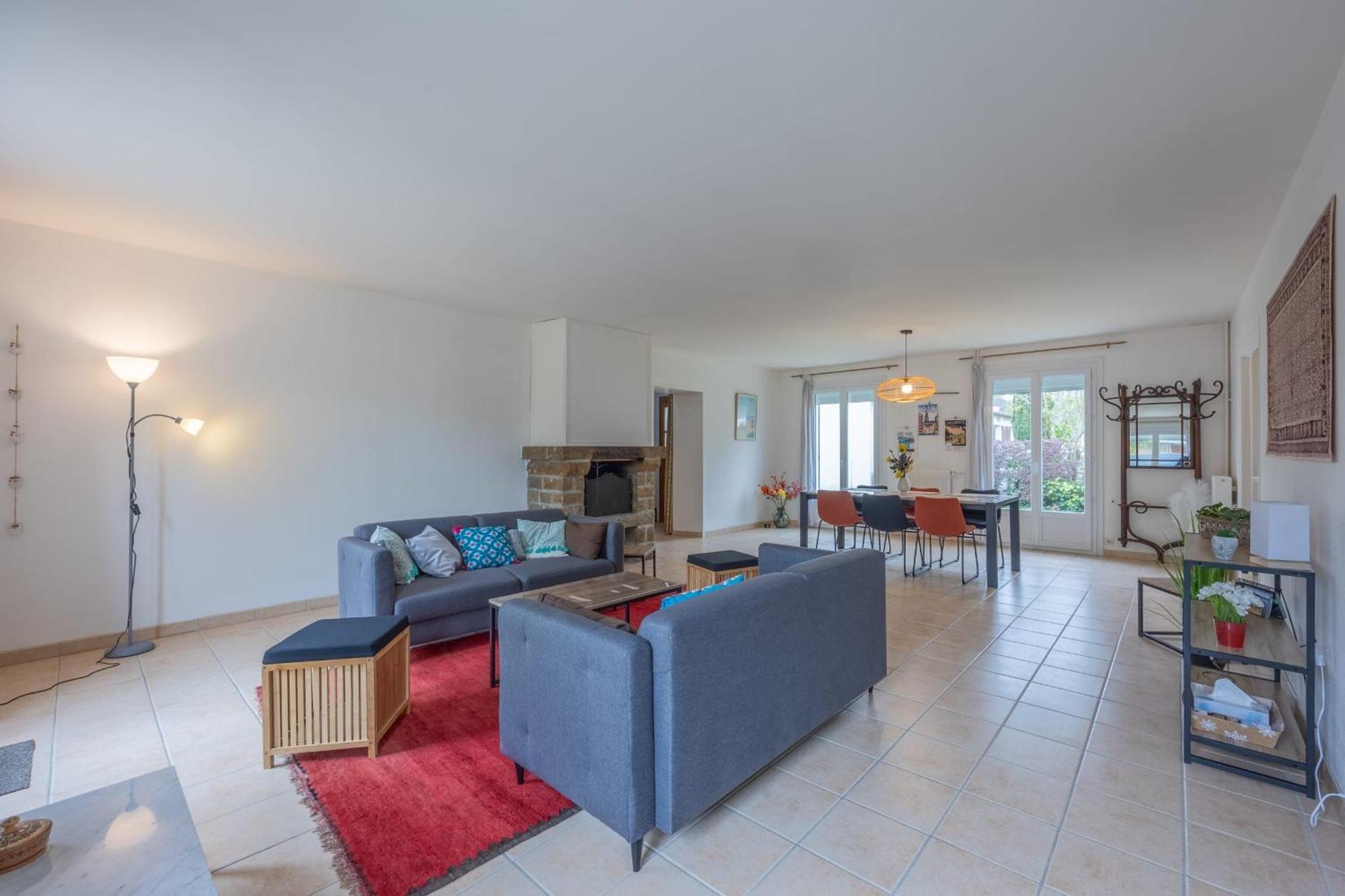 באיו Le Nest Quiet House In City Center מראה חיצוני תמונה